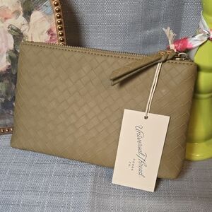 Green Woven Pouch Bag 9x5 NWT - Universal Threads